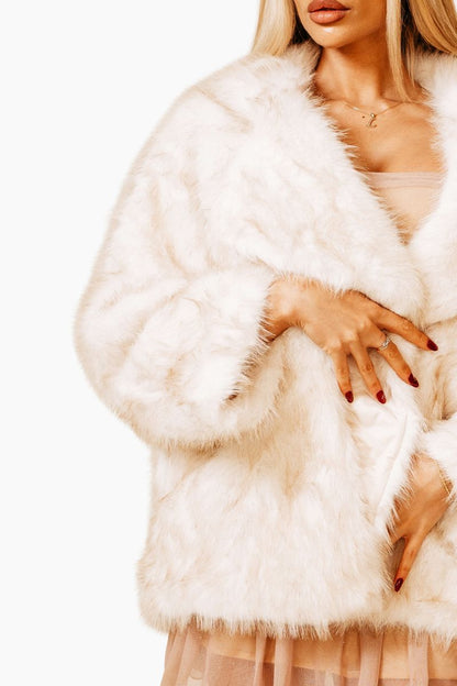 FLUFFY FAUX FUR JACKET