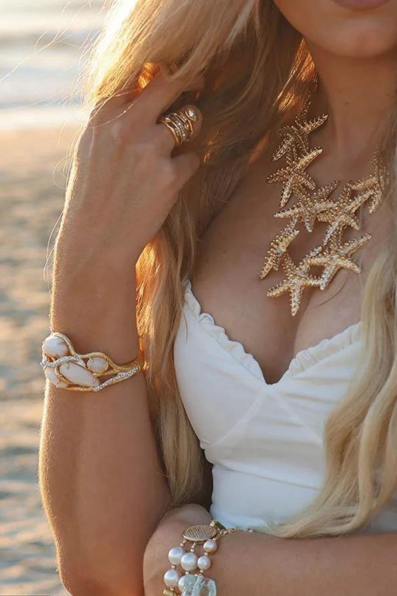 STARFISH NECKLACE