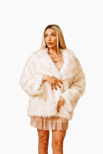 FLUFFY FAUX FUR JACKET