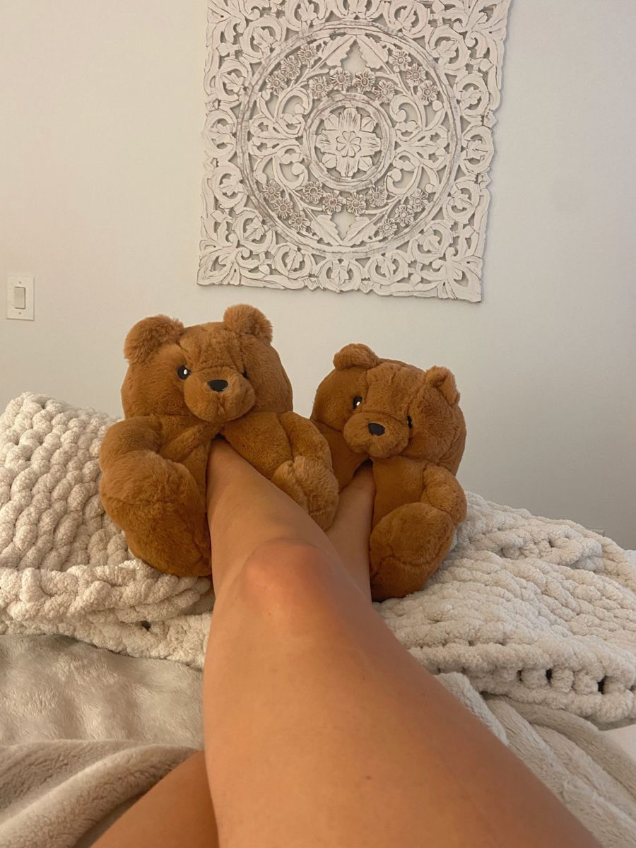 TEDDY BEAR SLIPPERS